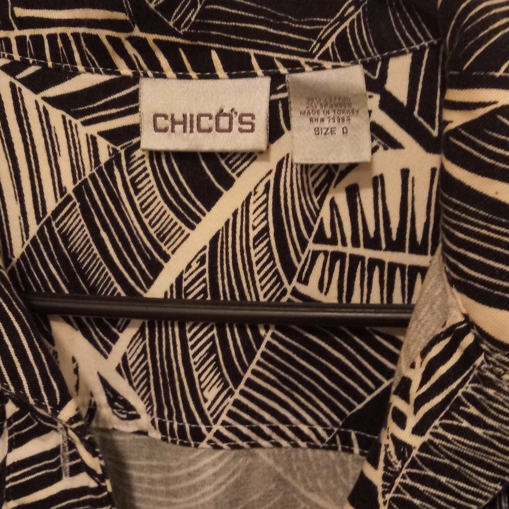 Chico's - Picture 4 of 4